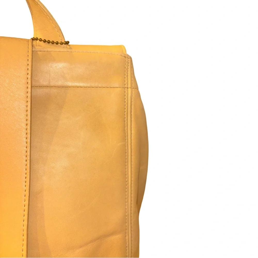 Vintage Coach Soho Buckle Tan/Yellow Leather Backpack 4134 - Picture 10 of 16